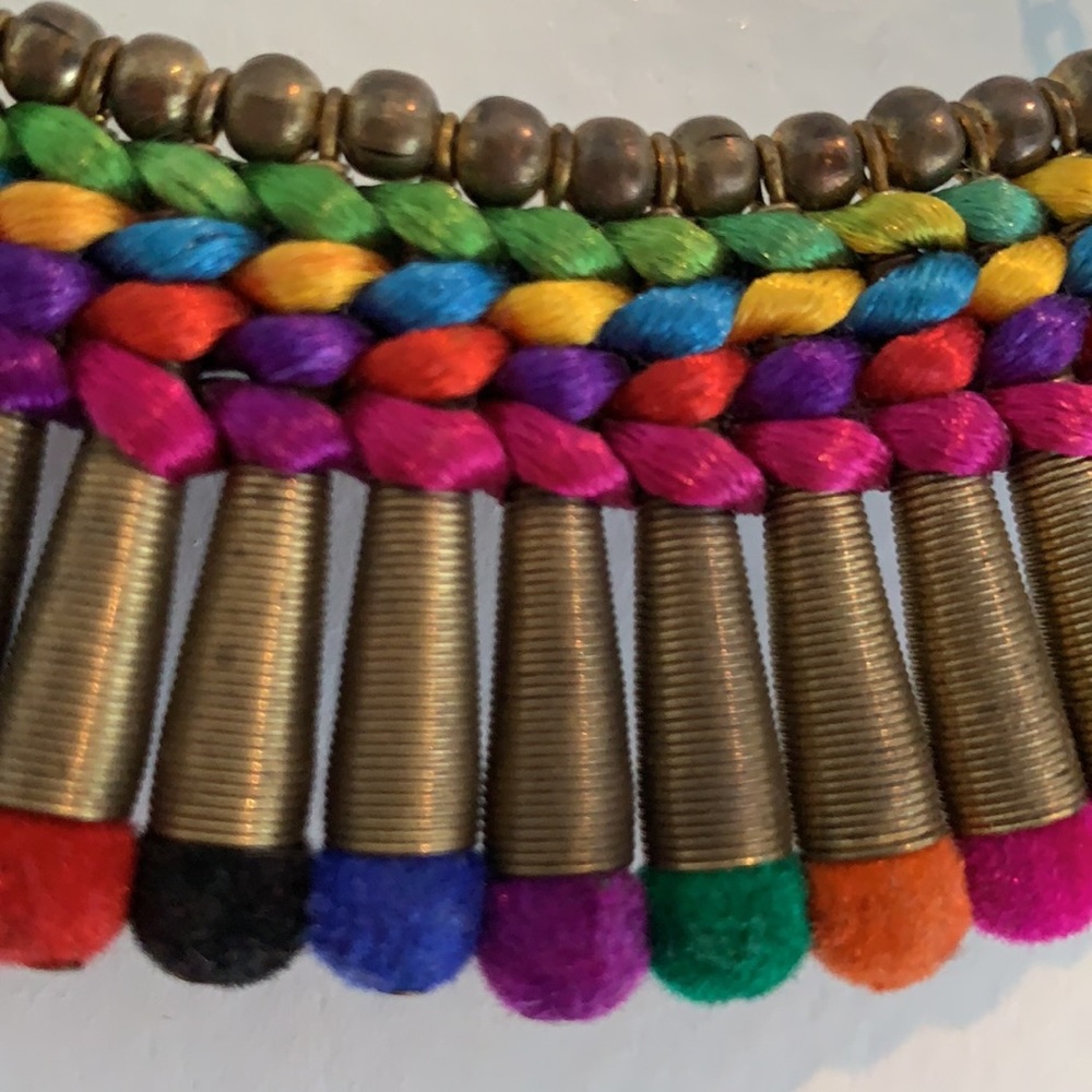 Vintage vibrant statement necklace - Picture 7 of 7